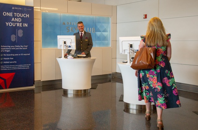 Guest-checking-in